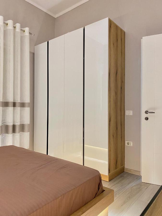 Newly Renovated One Bedroom Apartment In Τίρανα Εξωτερικό φωτογραφία